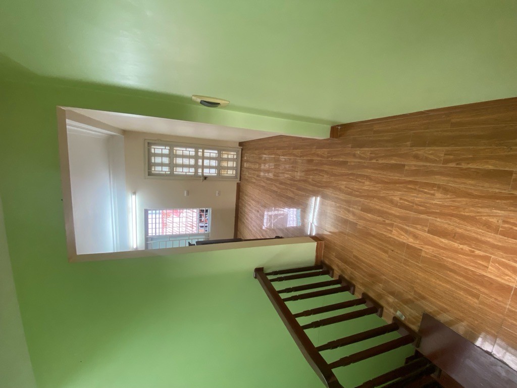Bán nhà Hoàng Quốc Việt, Cầu Giấy, Gần oto, Gần phố, An sinh tốt, 36m2, Chỉ nhỉnh 6 tỷ 6