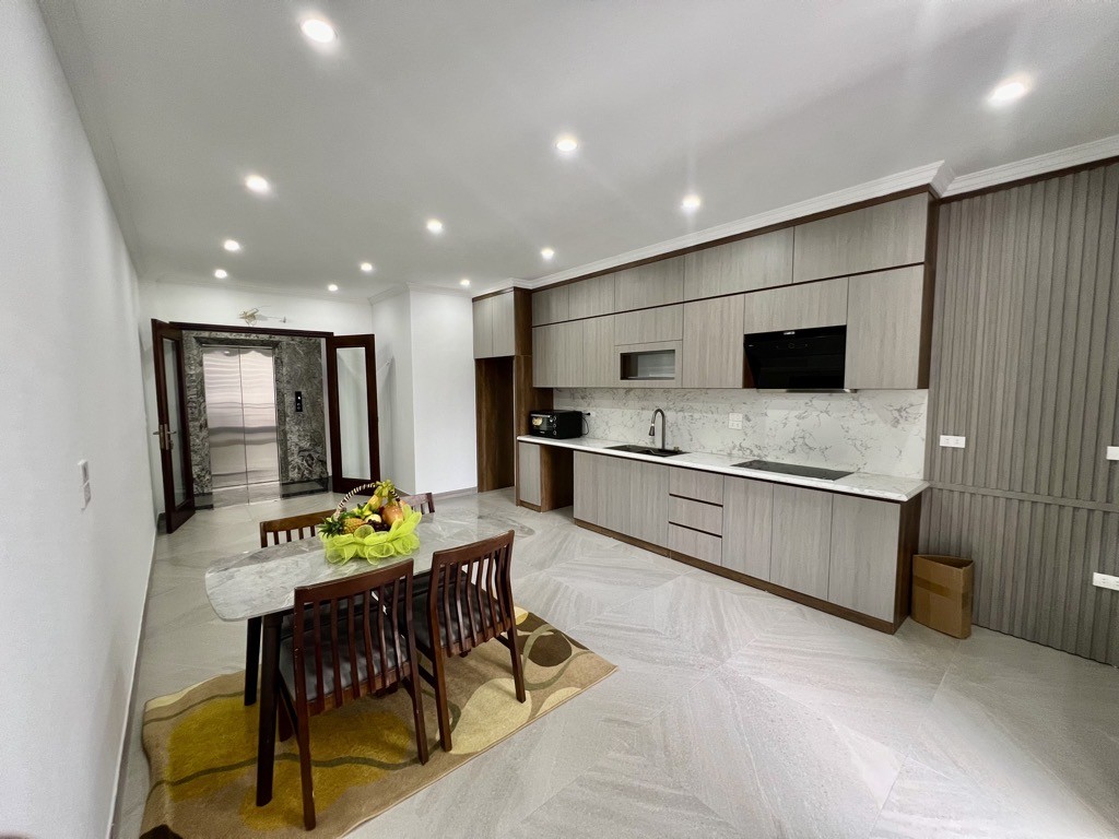 Bán nhà 5 tầng thang máy phố Lê Quang Đạo, Lô góc, Ngõ thông, Full nội thất xịn, 45m2 6
