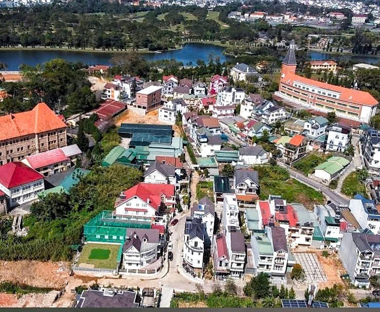 Cần Bán Gấp Lô Đất Biệt Thự Mặt Tiền KQH Yersin, Đà Lạt 371m2 4