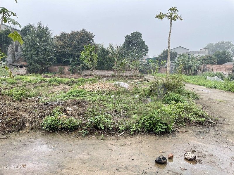 Cần bán 83,7m2 đất 3 mặt thoáng tại khu đấu giá Chi Đông, Lệ Chi ( Xã Thuận An ). Đường ô tránh