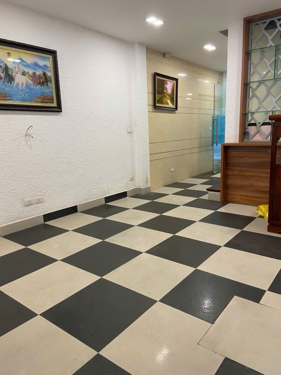 Cho thuê nhà riêng 34 Nguyễn Thị Định - Cầu Giấy 70m x 6T THANG MÁY - Ô TÔ giá 50tr 4