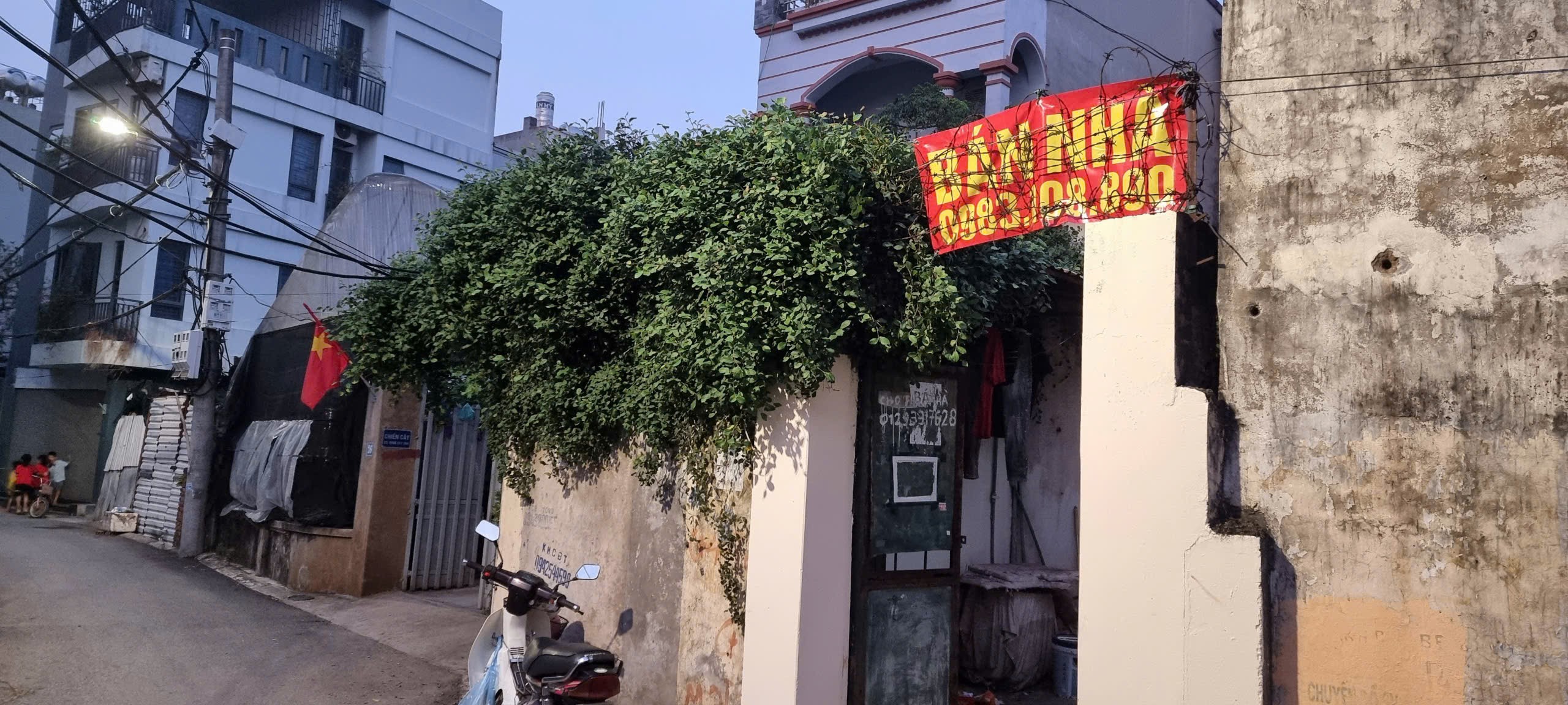 Bán nhà ngõ 114/2 đường Tân Phong, Phường Thụy Phương, DT 62m² 5