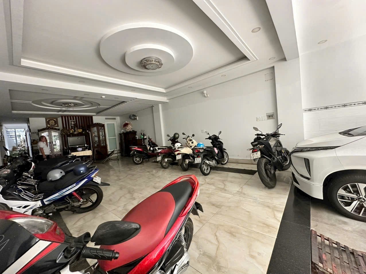 Bán nhà CHDV đường số 85 Tân Quy, Quận 7, dt 6x30m, 4 lầu,ST Giá 36 Tỷ 2