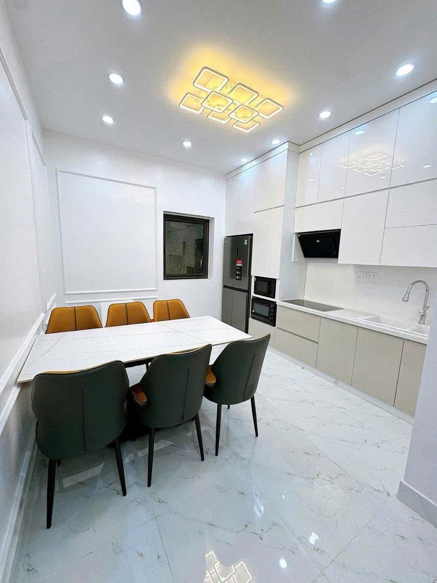 BÁN NHÀ PHỐ ÂU CƠ, TÂY HỒ, CẠNH XUÂN DIỆU, TỨ LIÊN, NHÀ THANG MÁY, DT 80M2* GIÁ 18 TỶ 5