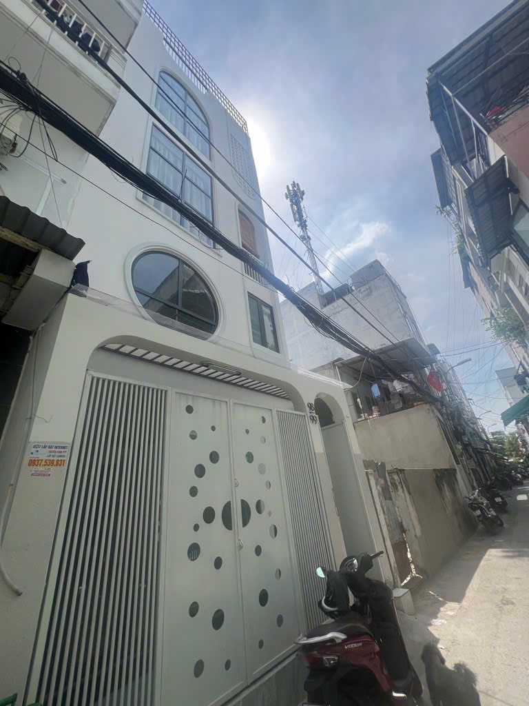 CHDV 5 tầng – Bùi Văn Ba, Quận 7,Ô tô đậu cửa Thu nhập 80tr/tháng  Giá 12 tỷ