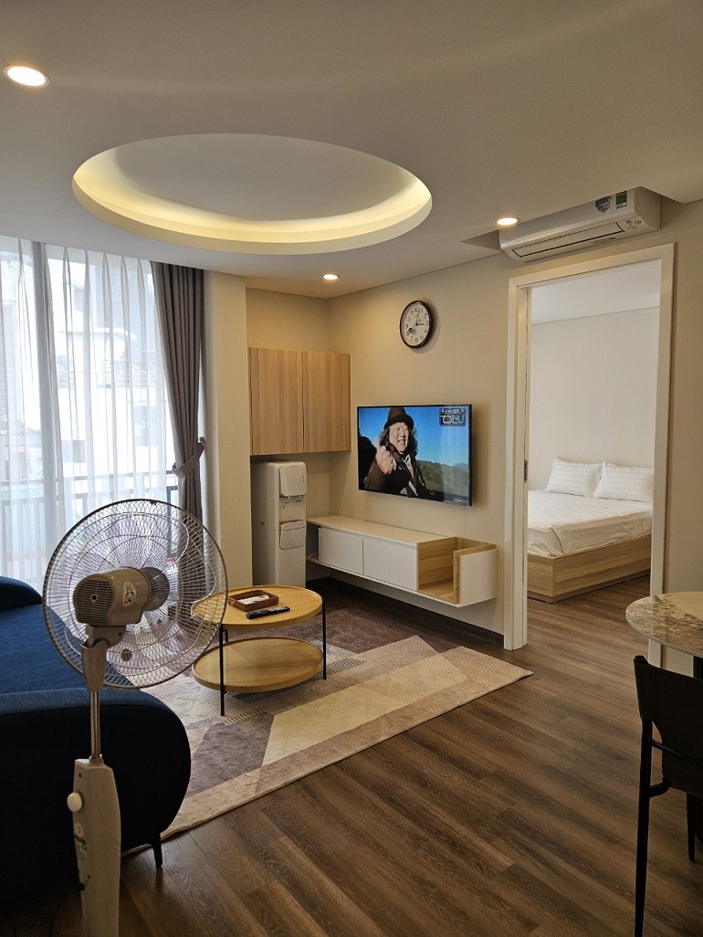 Cho thuê Căn hộ chung cư đường Phan Kế Bính, Phường Cống Vị, Diện tích 70m², Giá 39 Triệu/tháng 2