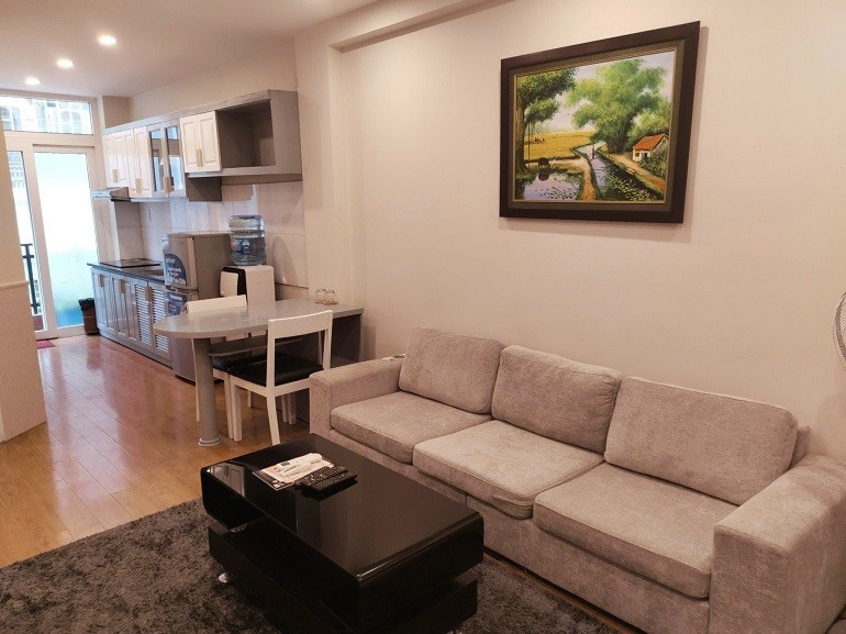 Cho thuê Căn hộ chung cư đường Phan Kế Bính, Phường Cống Vị, Diện tích 48m², Giá 16.9 Triệu/tháng