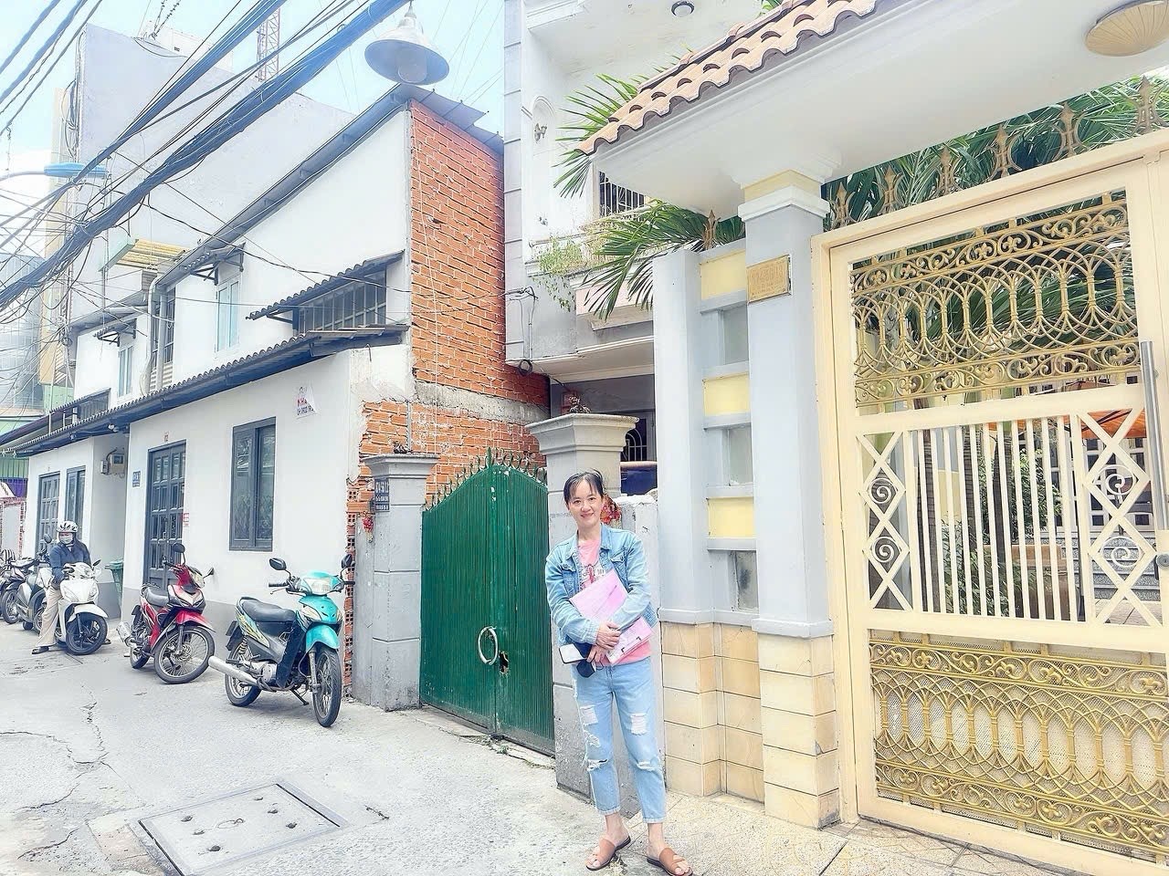 BÁN NHÀ ĐẸP 173M2, 9 PHÒNG NGỦ, 2 TẦNG - QUẬN 4 - GIÁ CHỈ 15.8 TỶ - SỔ HỒNG RIÊNG 4