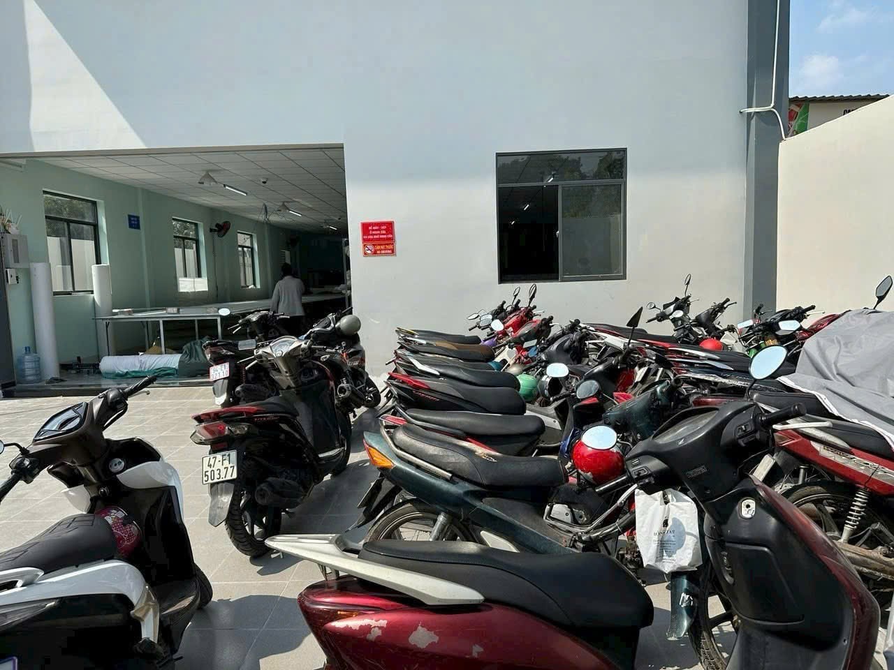 BÁN NHÀ XƯỞNG (15x40) GÓC 2MT HUỲNH THỊ MÀI, TÂN HIỆP, HÓC MÔN 2