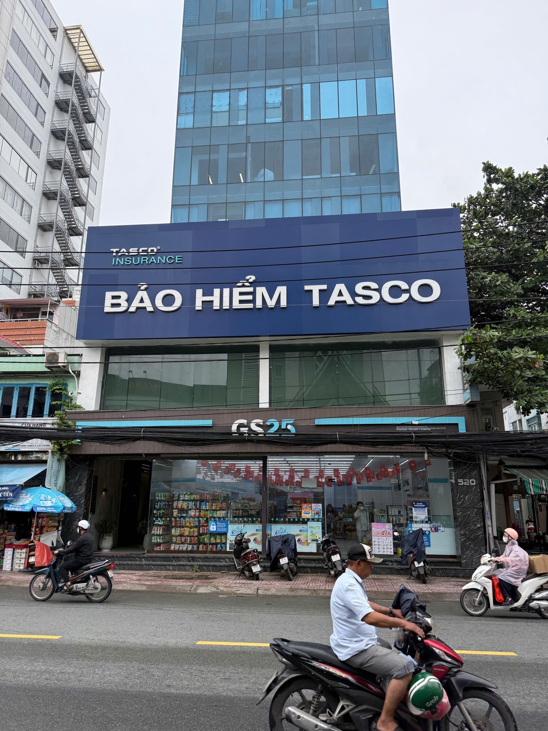 Cần bán Văn phòng đường Cách Mạng Tháng Tám, Phường 11, Diện tích 316m², Giá 180 Tỷ