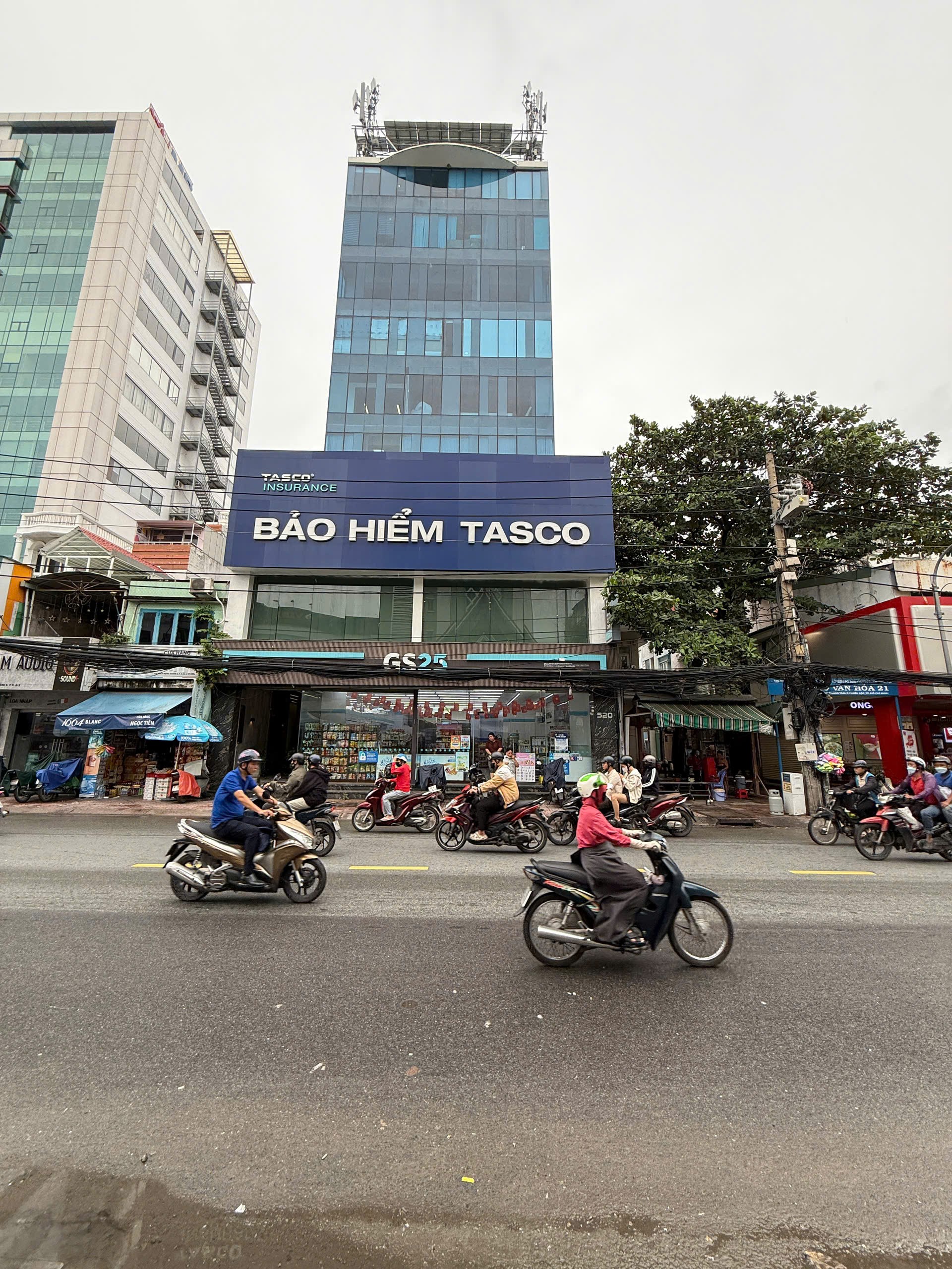 Cần bán Văn phòng đường Cách Mạng Tháng Tám, Phường 11, Diện tích 316m², Giá 180 Tỷ 2