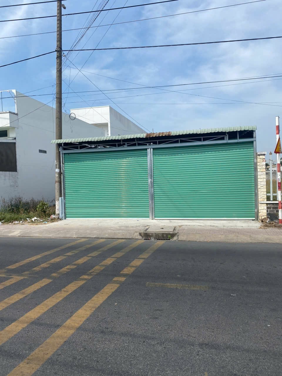 Nhà mặt tiền đường Hugo tổng dt 520m2 ( có 254m2 thổ) xã Trung An giá 8,4 tỷ 3