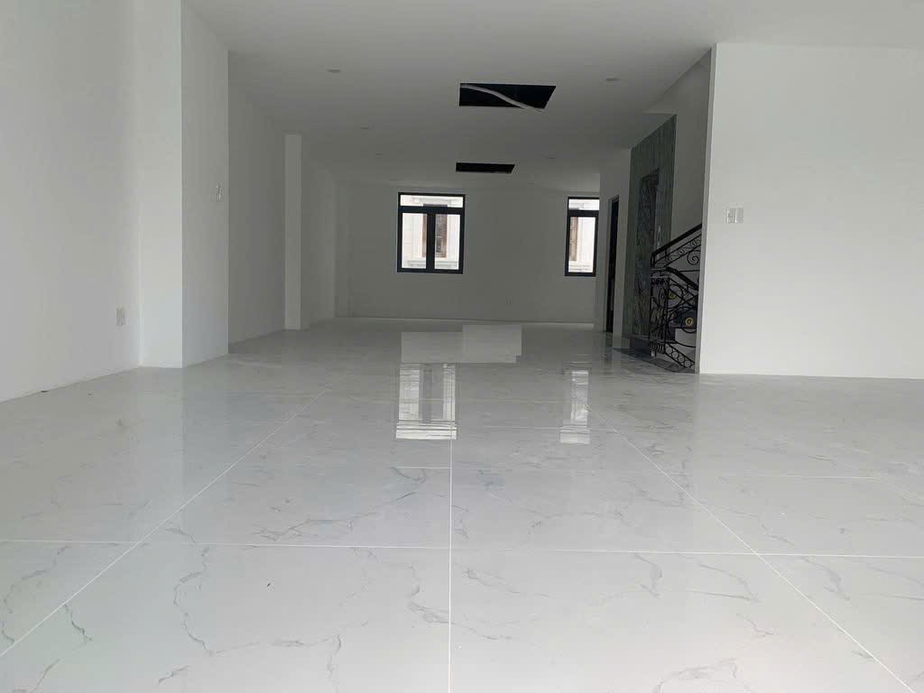 Cho thuê Nhà mặt tiền Phường An Khánh, Quận 2, Diện tích 140m², Giá 90 Triệu/tháng 2