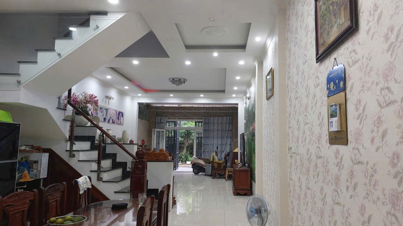 Cho thuê Nhà mặt tiền Phường Phước Long B, Quận 9, Diện tích 90m², Giá 015 Triệu/tháng 4
