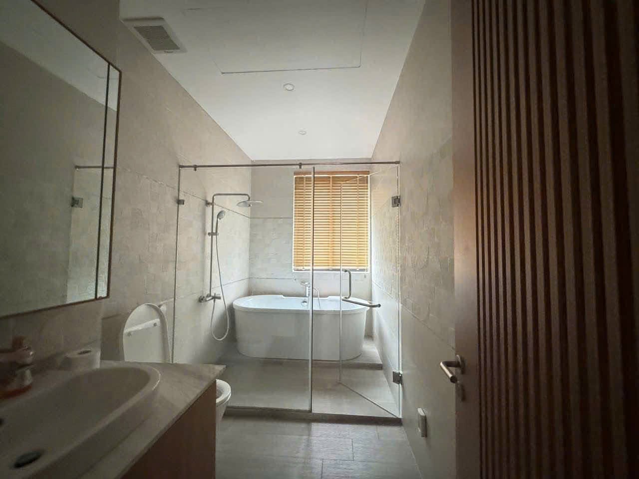 Cần bán Biệt thự Phường Thảo Điền, Quận 2, Diện tích 438m², Giá 170 Tỷ 6