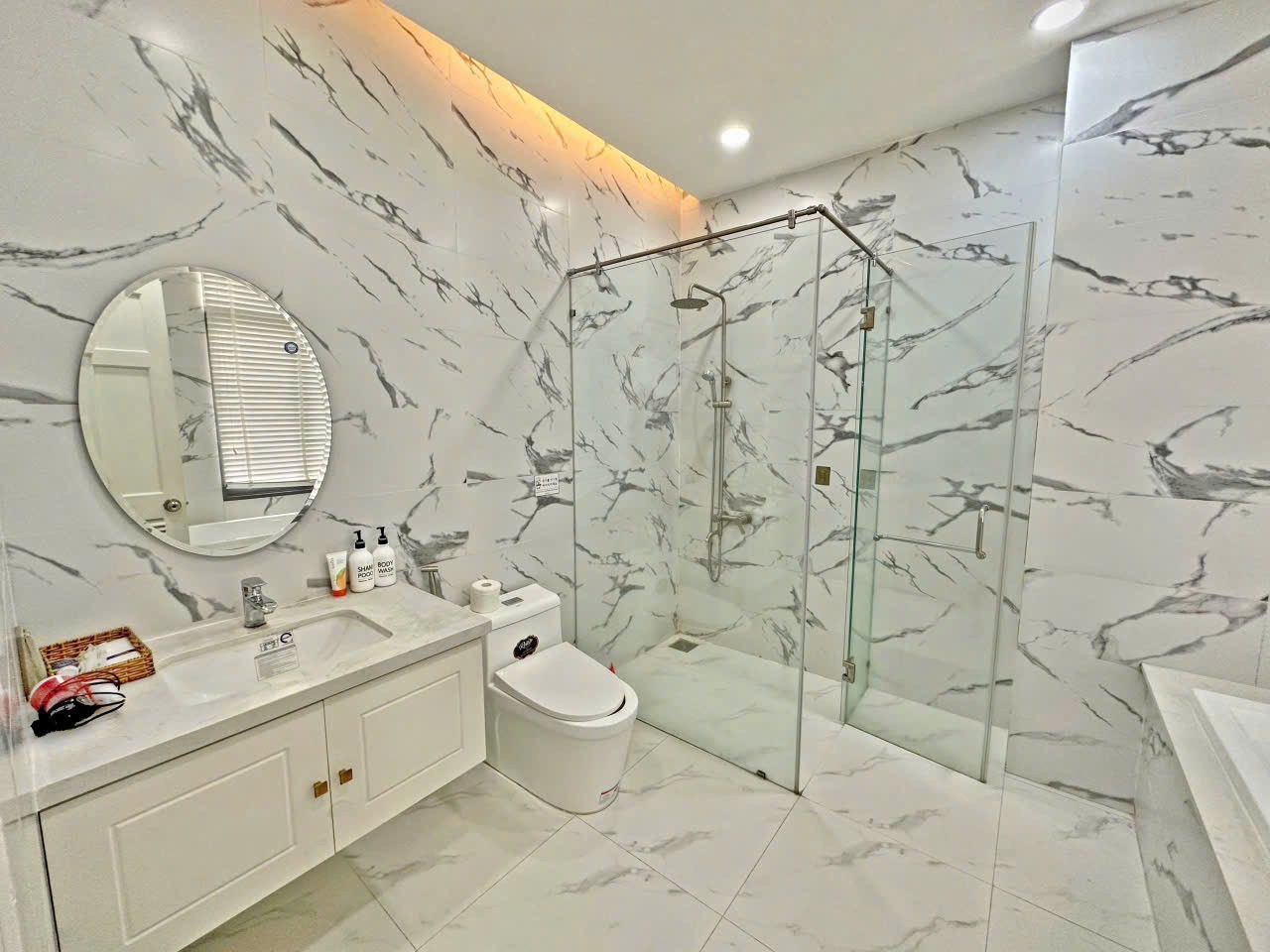 Cho thuê Biệt thự Phường Phú Mỹ, Quận 7, Diện tích 250m², Giá 065 Triệu/tháng 8