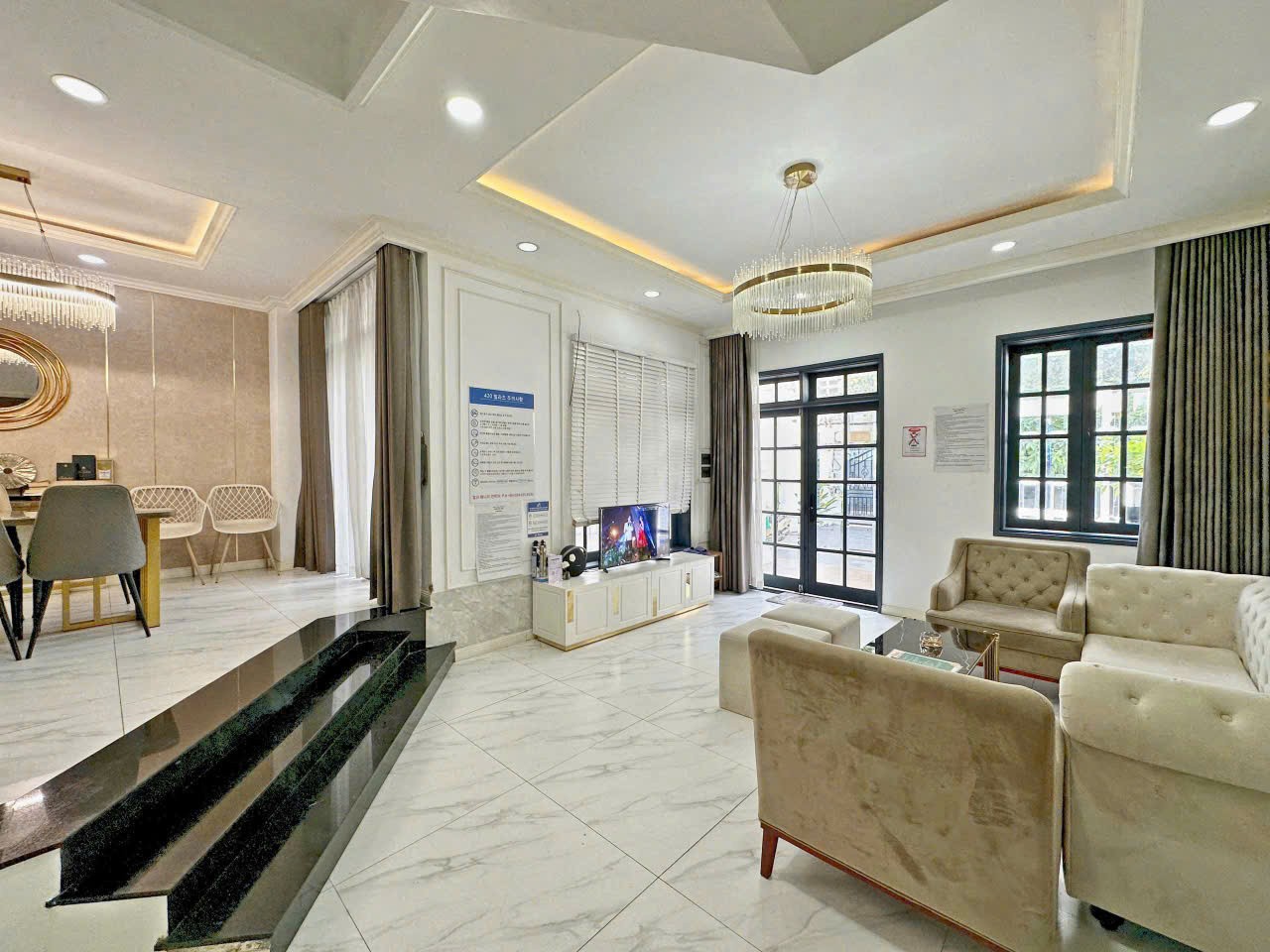 Cho thuê Biệt thự Phường Phú Mỹ, Quận 7, Diện tích 250m², Giá 065 Triệu/tháng 5