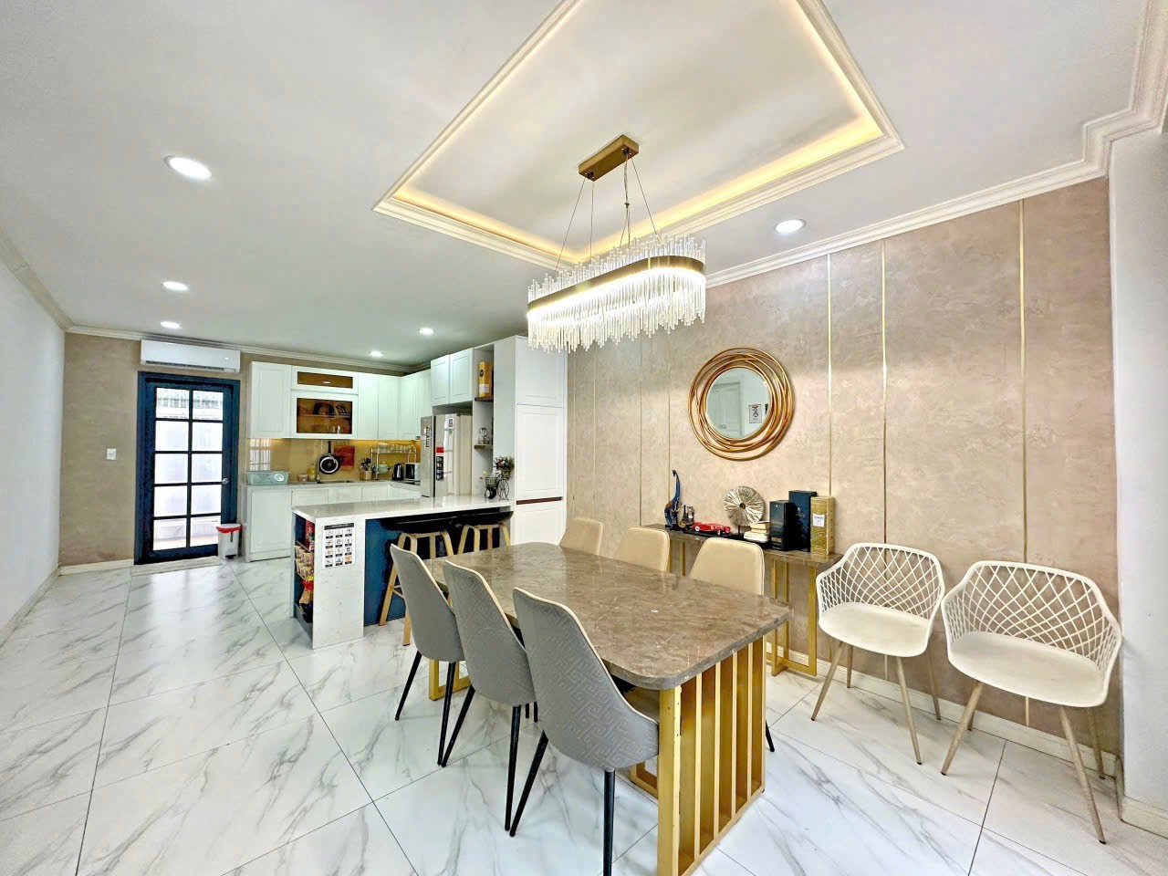Cho thuê Biệt thự Phường Phú Mỹ, Quận 7, Diện tích 250m², Giá 065 Triệu/tháng 10