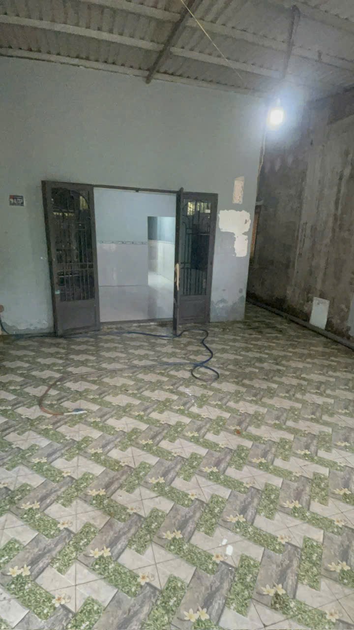 NHÀ (6x24) GIÁ RẺ TIỀN ÍT THỊT NHIỀU VỊ TRÍ VIP NGUYỄN THỊ THẢNH 2