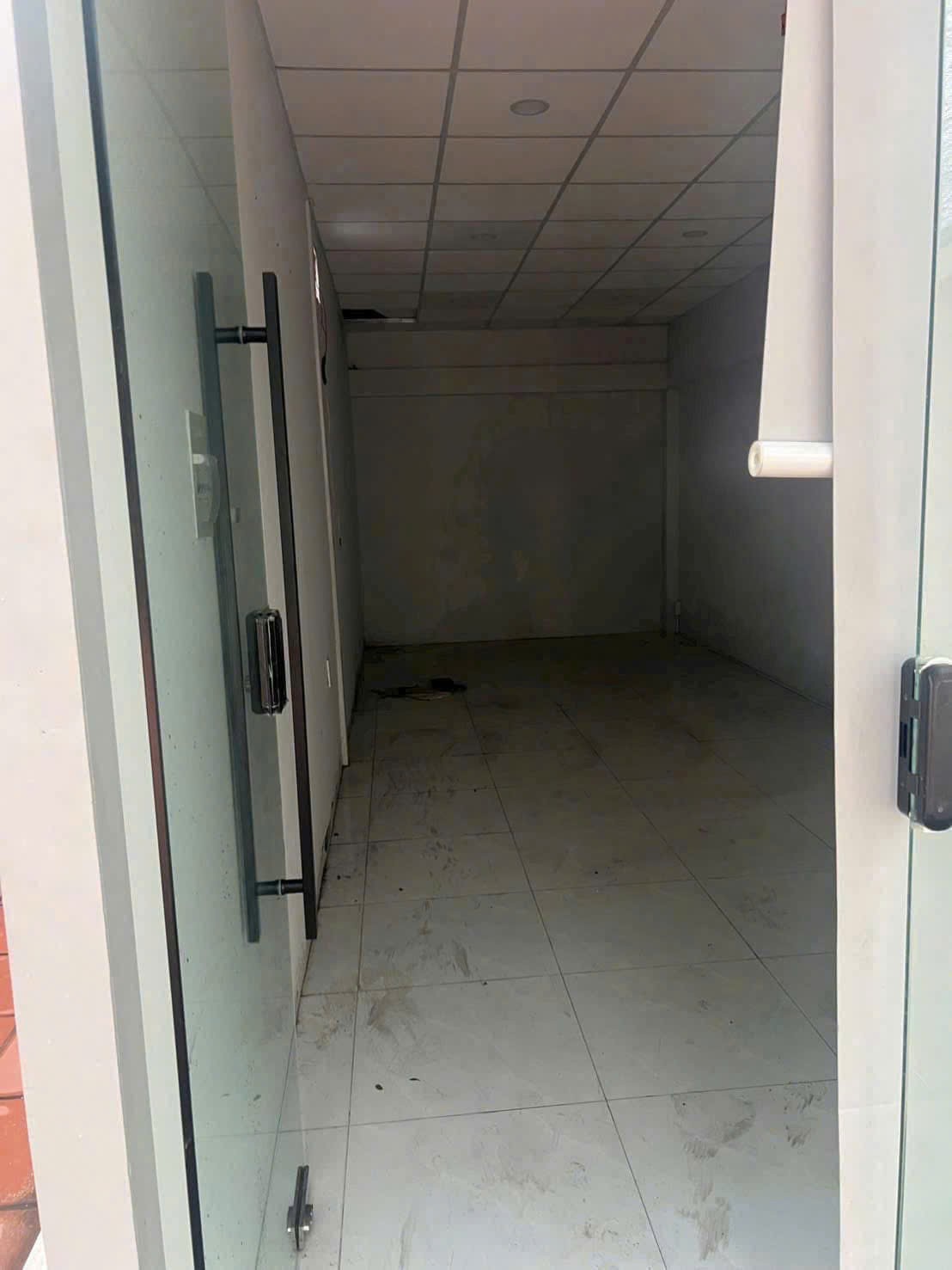 Cho thuê Mặt bằng Phường Phước Long A, Quận 9, Diện tích 240m², Giá 20 Triệu/tháng 2