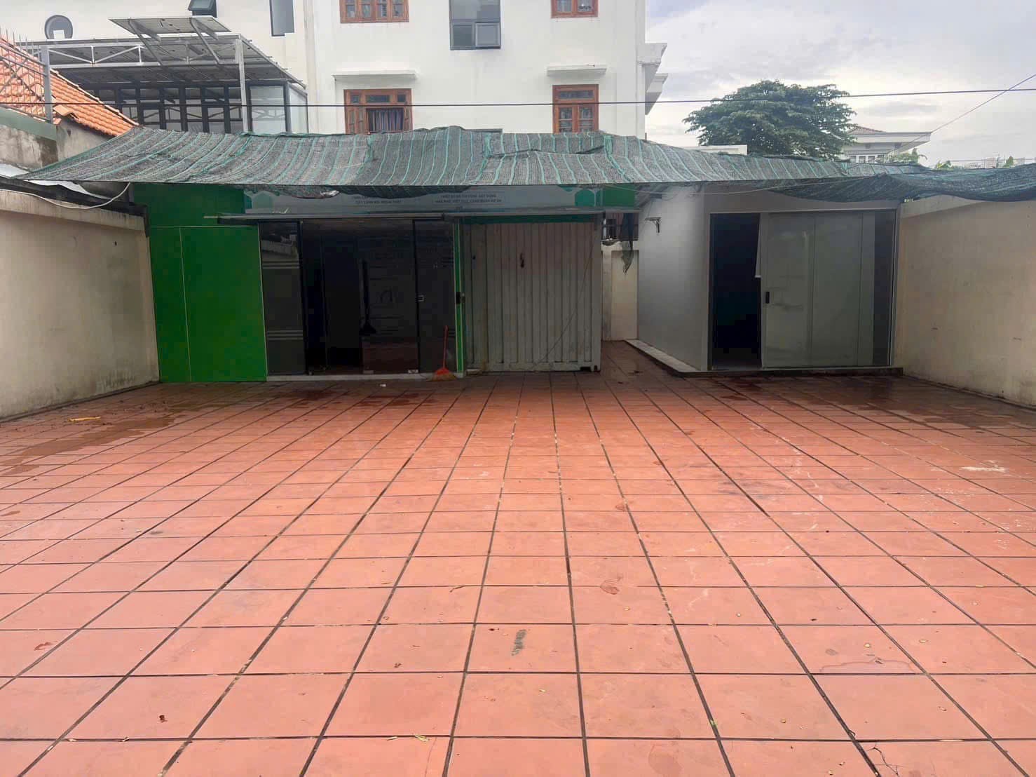 Cho thuê Mặt bằng Phường Phước Long A, Quận 9, Diện tích 240m², Giá 20 Triệu/tháng