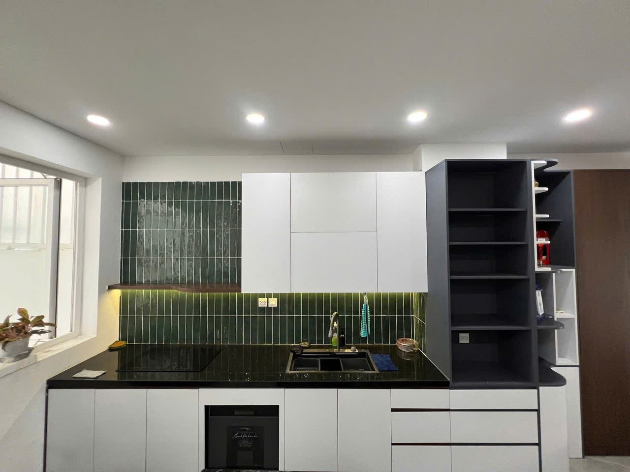 Cho thuê Nhà mặt tiền Phường Phú Hữu, Quận 9, Diện tích 80m², Giá 16 Triệu/tháng 8