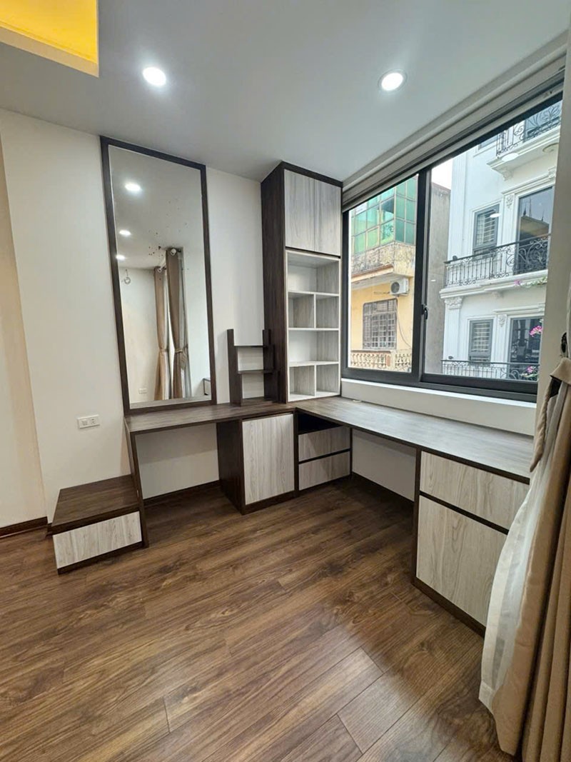 Dân xây nhà đẹp 4 tầng 58,8m2 Khu 918 Long Biên - Gara Ô Tô, 4 Ngủ, Sổ Đỏ CC, Khu Dân Cư An Ninh 7