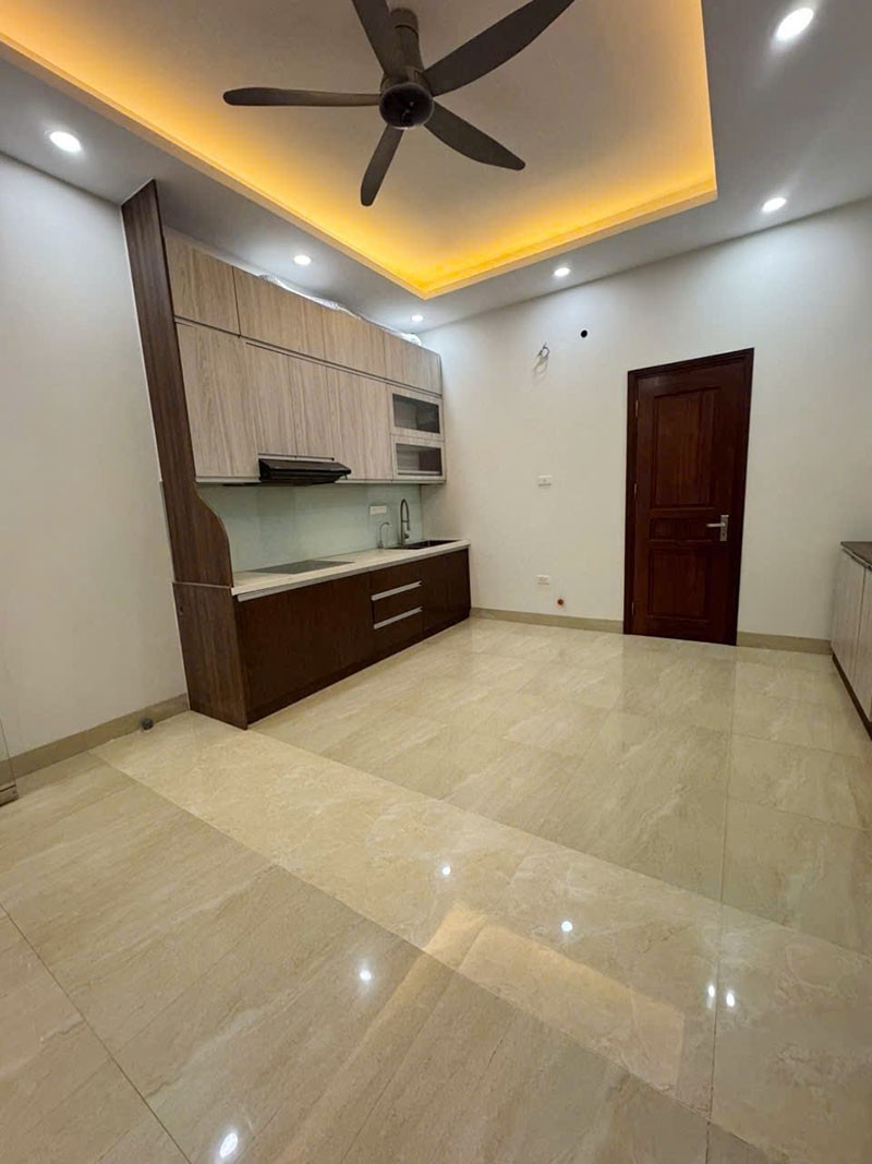 Dân xây nhà đẹp 4 tầng 58,8m2 Khu 918 Long Biên - Gara Ô Tô, 4 Ngủ, Sổ Đỏ CC, Khu Dân Cư An Ninh 8