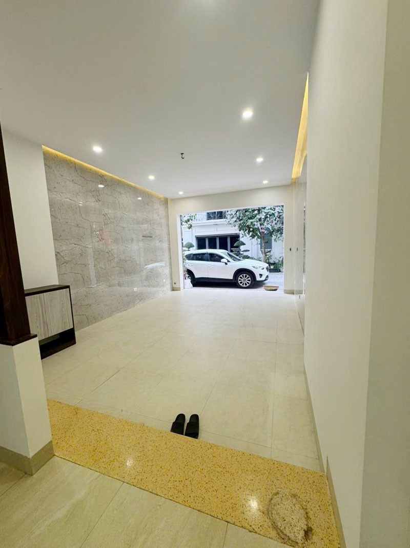 Dân xây nhà đẹp 4 tầng 58,8m2 Khu 918 Long Biên - Gara Ô Tô, 4 Ngủ, Sổ Đỏ CC, Khu Dân Cư An Ninh 10