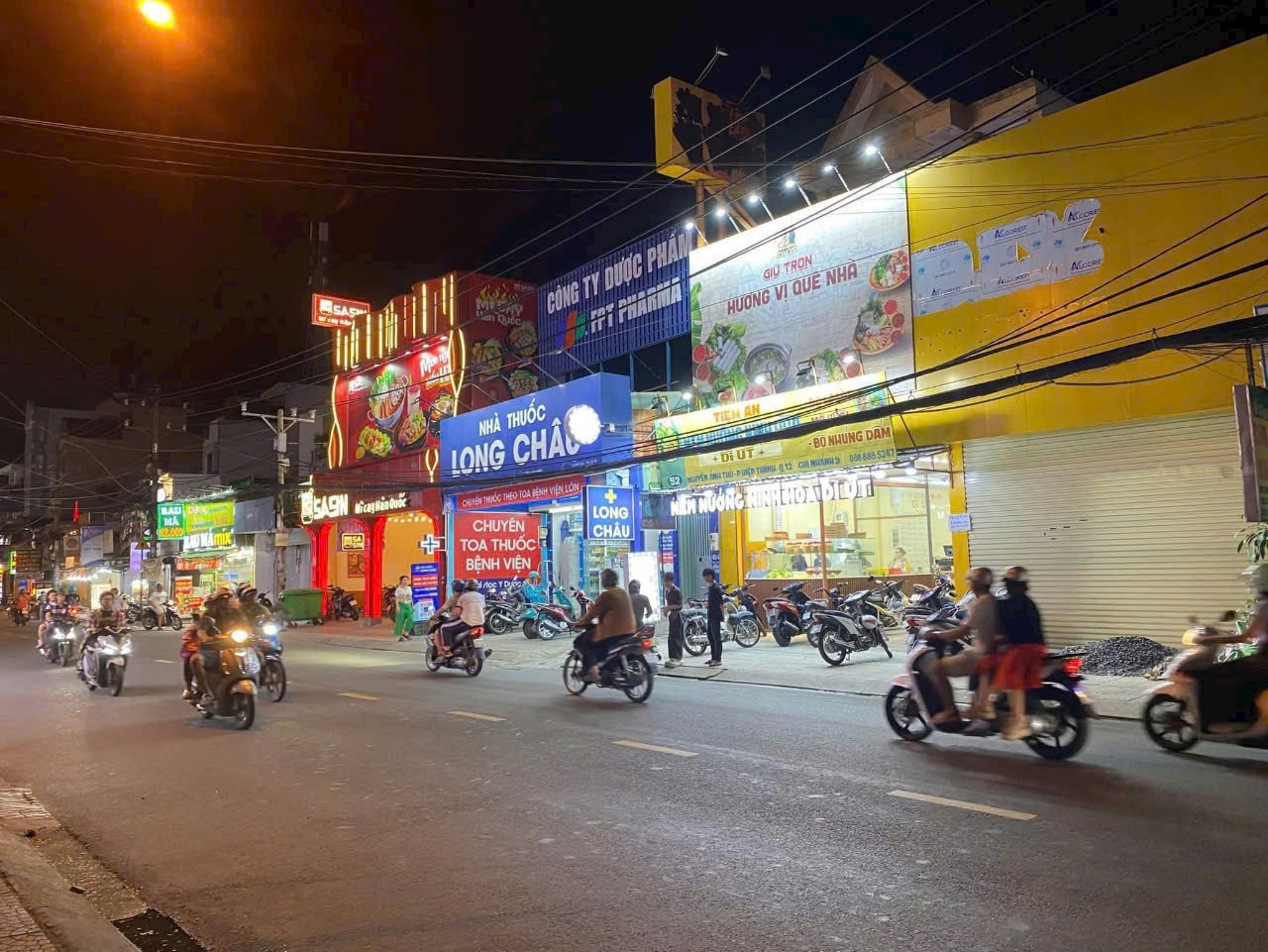 BÁN NHÀ CẤP 4 (5X25) MẶT TIỀN NGUYỄN ẢNH THỦ, HIỆP THÀNH, QUẬN 12