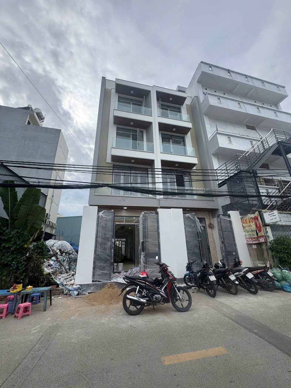Cần bán Nhà mặt tiền Thủ Đức, Hồ Chí Minh, Diện tích 74m², Giá 11.5 Tỷ 2