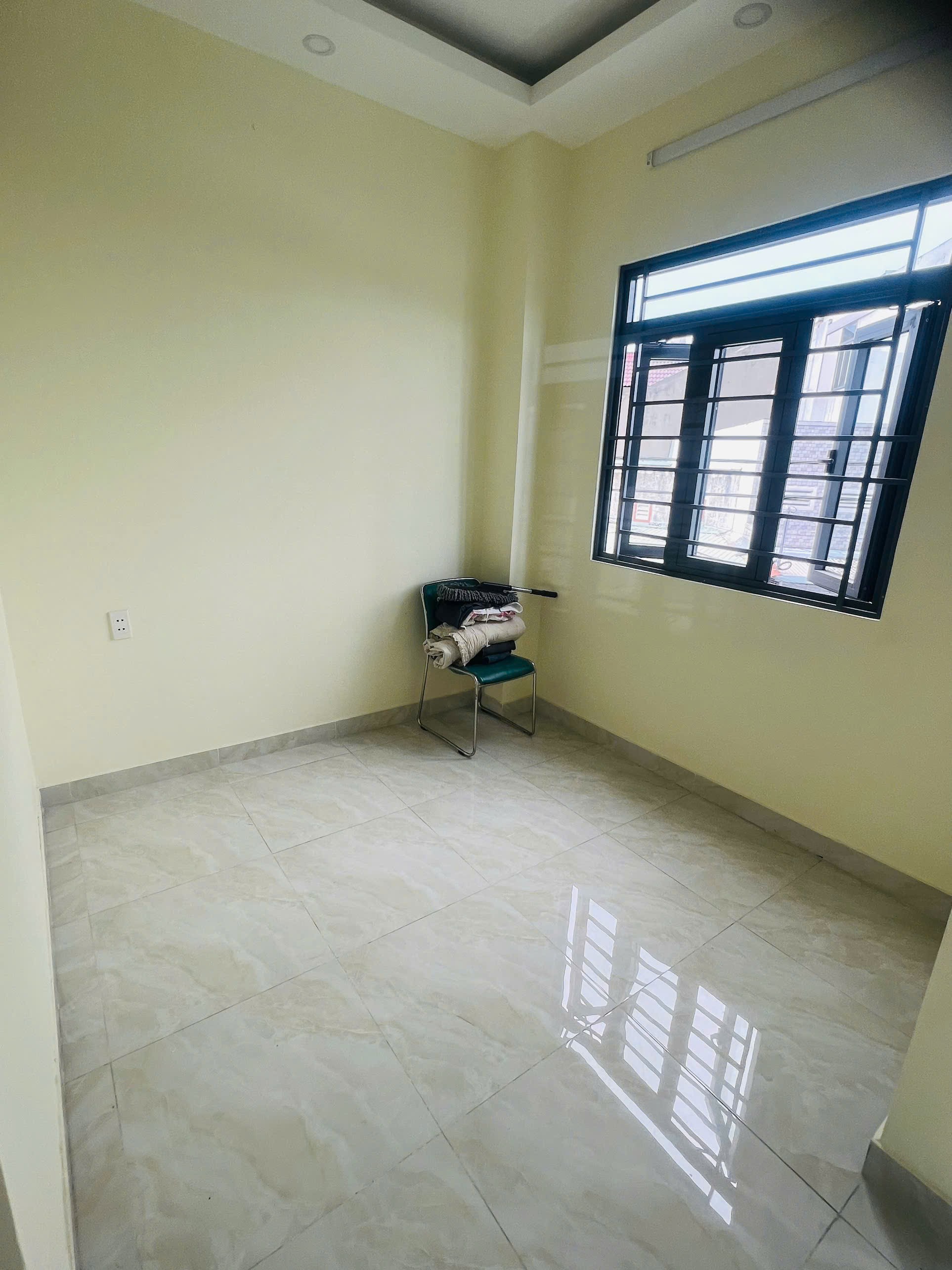 Cho thuê Nhà mặt tiền Phường Long Thạnh Mỹ, Quận 9, Diện tích 77m², Giá 011 Triệu/tháng 7