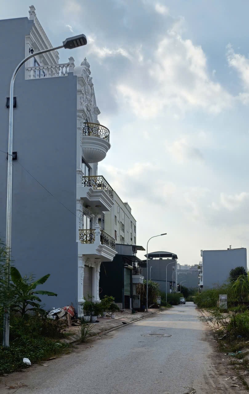 Đất DV 5.5 Trạm Trôi 99.7m2- MT5.5, vỉa hè KD, ô tô tránh, giá 13.4 tỷ 3