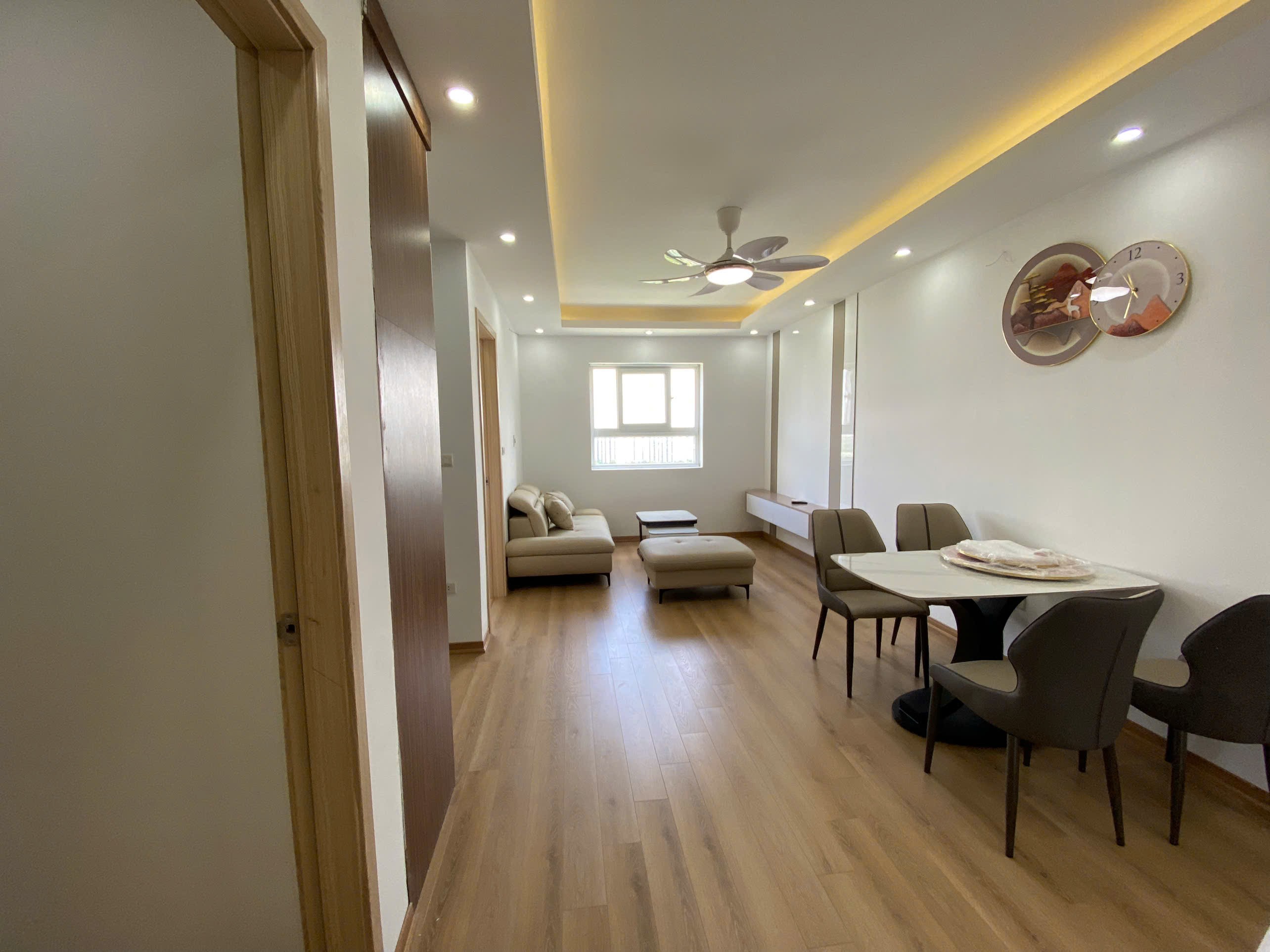 Bán căn hộ full đồ view hồ – chung cư Thanh Hà, khu 5 tòa mới B2.1 9