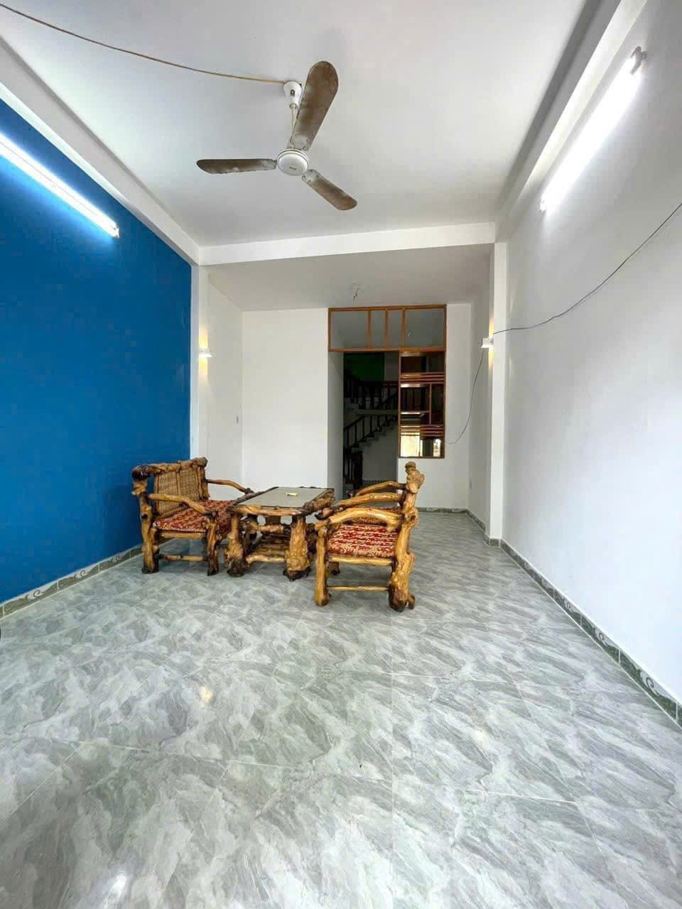 Nhà 3 tầng mái Thái mặt tiền đường Trường Sơn, Vĩnh Trường, Nha Trang sát bên chung cư PH, ra biển 3