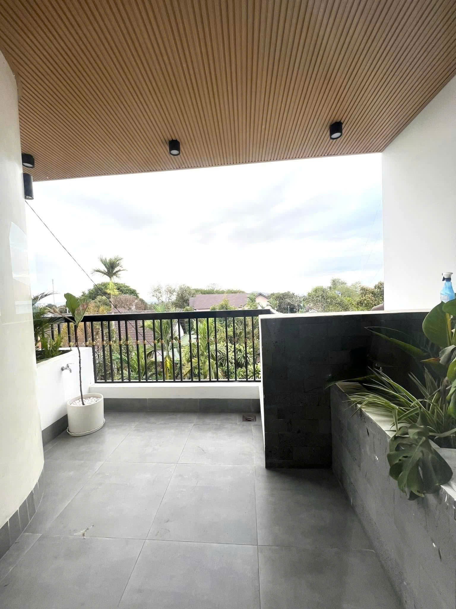 Cần bán  nhà 1 trệt 2 l hẻm đường Trần Nhật Duật, Diện tích 122m², Giá Thương lượng 5