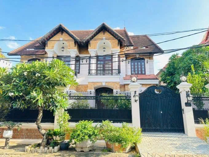 Cần bán Biệt thự Phường An Khánh, Quận 2, Diện tích 189m², Giá 062 Tỷ 2