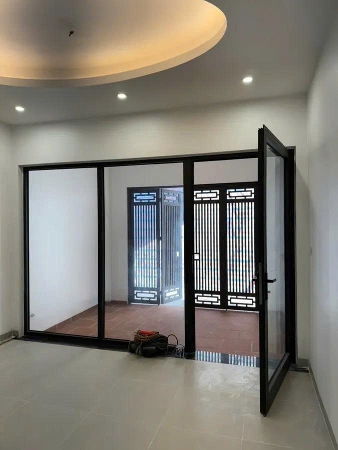 Bán Nhà 47m2 x 3 tầng, MT 4.5m Giá 7.5 tỷ Quyết Thắng - Hà Đông - Gần trường ĐẠI HỌC 5