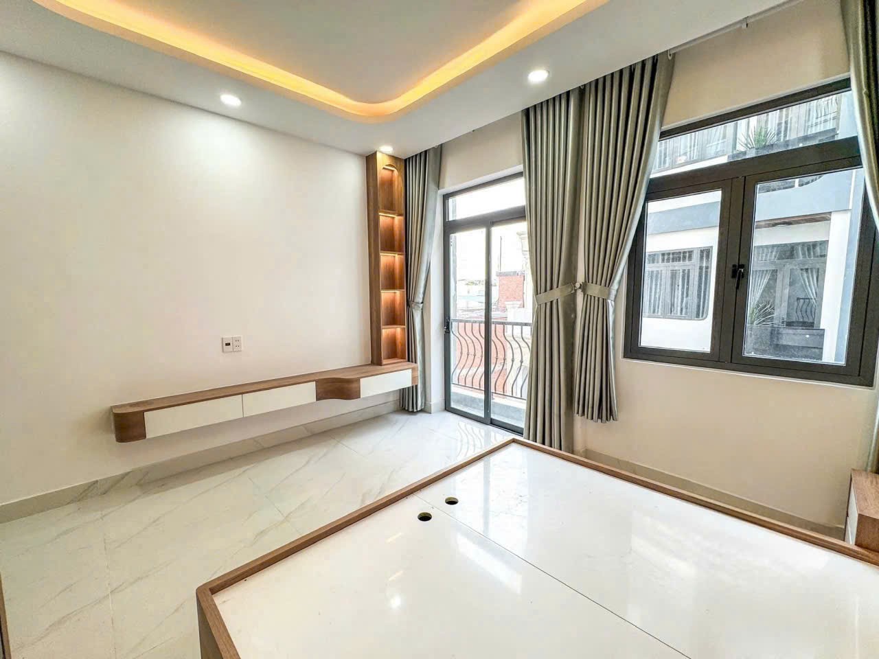 Nhà hẻm Mã Lò, Bình Trị Đông A dt 50m2 3 lầu 4pn 5wc giá 7,2 tỷ 7
