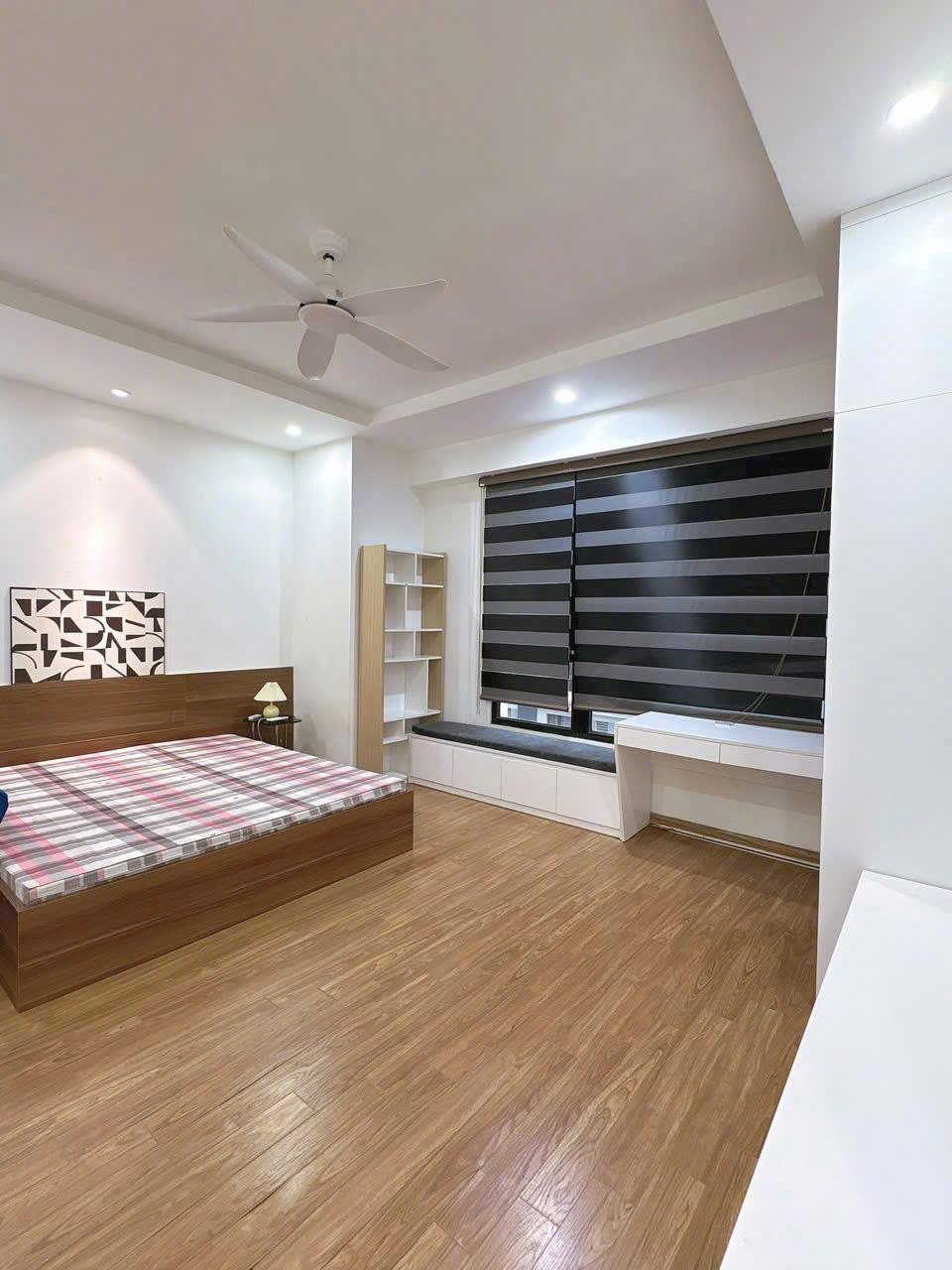 Bán căn 2PN: 76m2 View thoáng hồ nước đẹp tại toà T7 Times City giá cực tốt, có slot ô tô vĩnh viễn 3