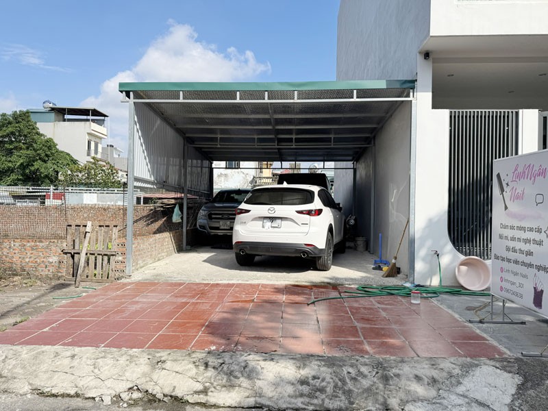 Bán 94m2 đất đấu giá Xóm 2 Đông Dư, Bát Tràng. Đường 3 ô tô tránh, vỉa hè rộng, mặt thoáng bên hông 2