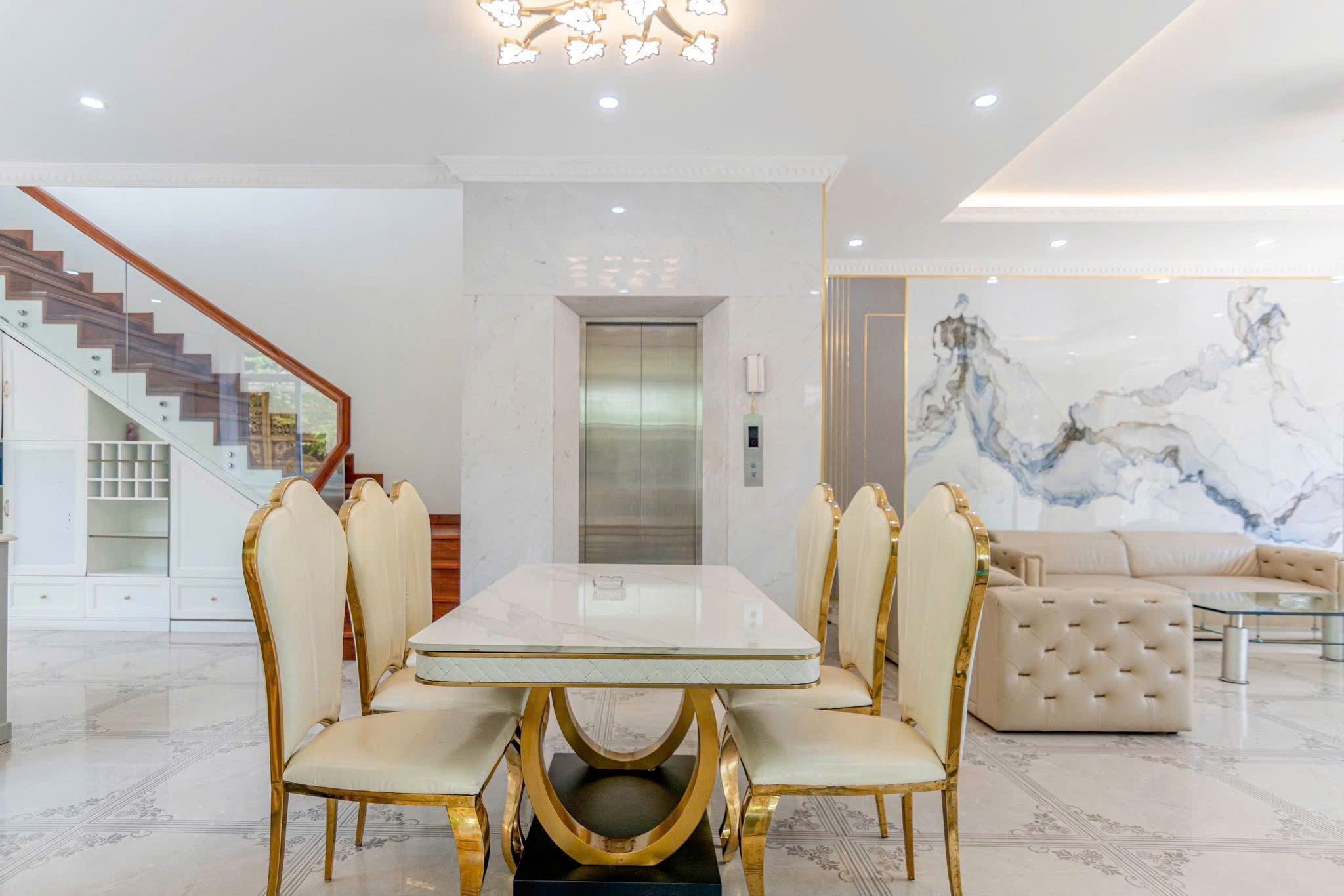 Cho thuê Biệt thự Quận 9, Hồ Chí Minh, Diện tích 200m², Giá Thương lượng 9