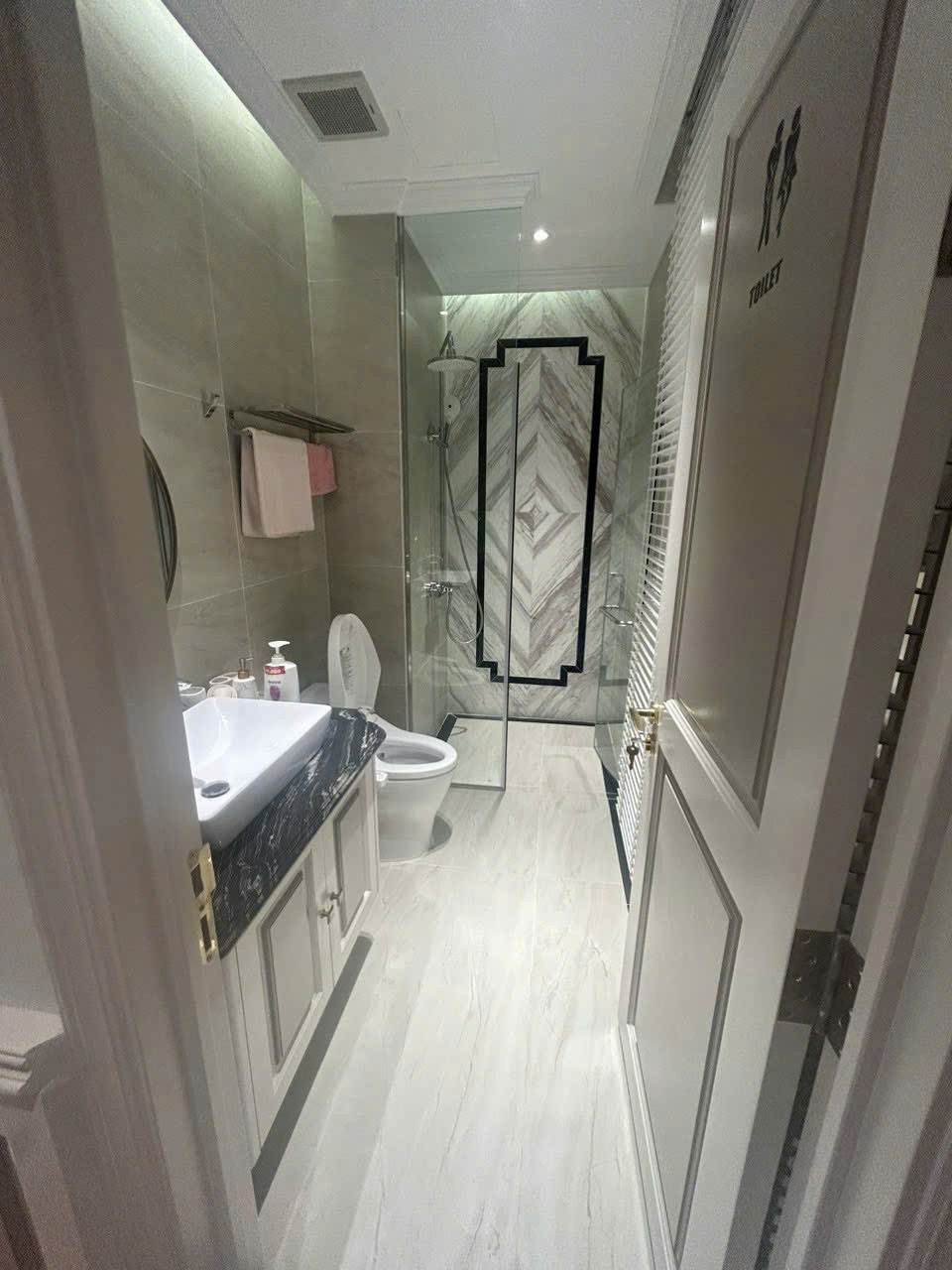 Cho thuê Nhà mặt tiền Quận 9, Hồ Chí Minh, Diện tích 95m², Giá 40 Triệu/tháng 4
