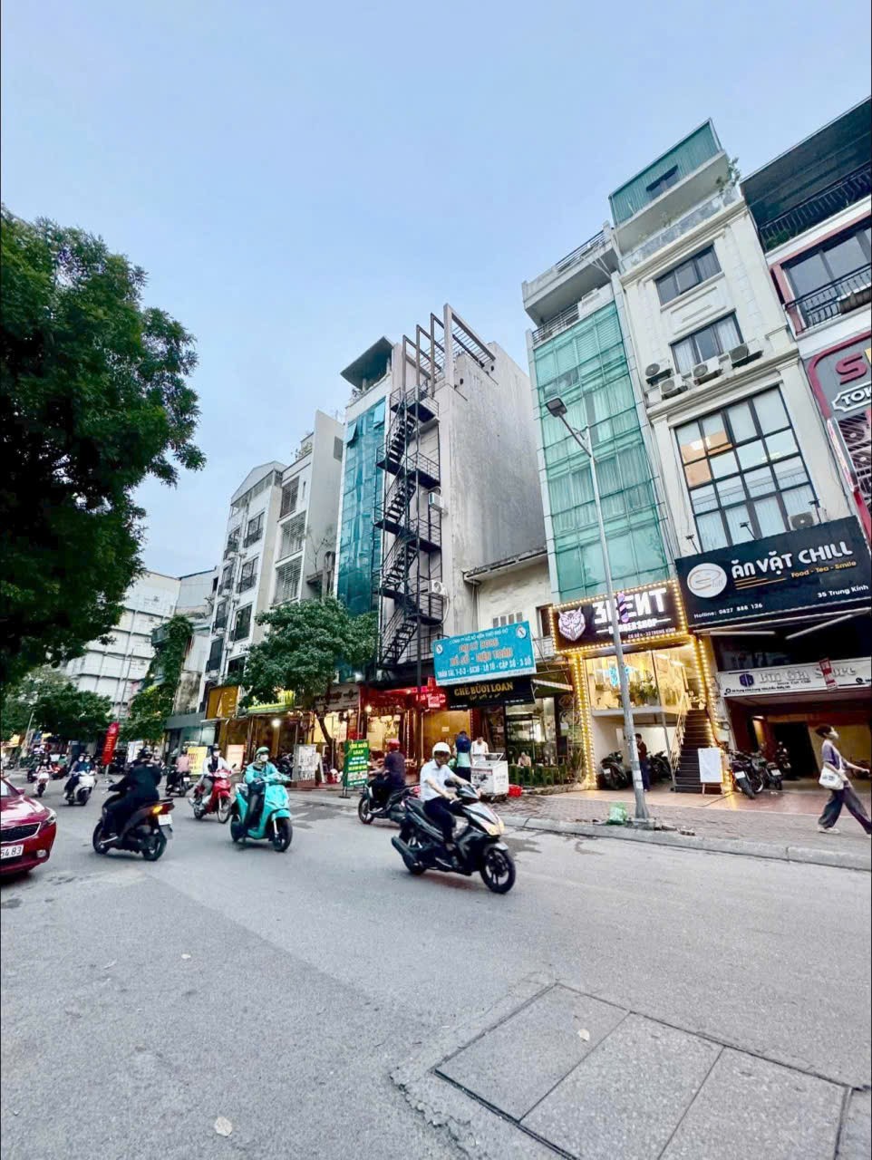 SIÊU PHẨM MẶT PHỐ KHÂM THIÊN - KINH DOANH SẦM UẤT ĐỈNH CAO- TRUNG TÂM ĐỐNG ĐA- DÒNG TIỀN
