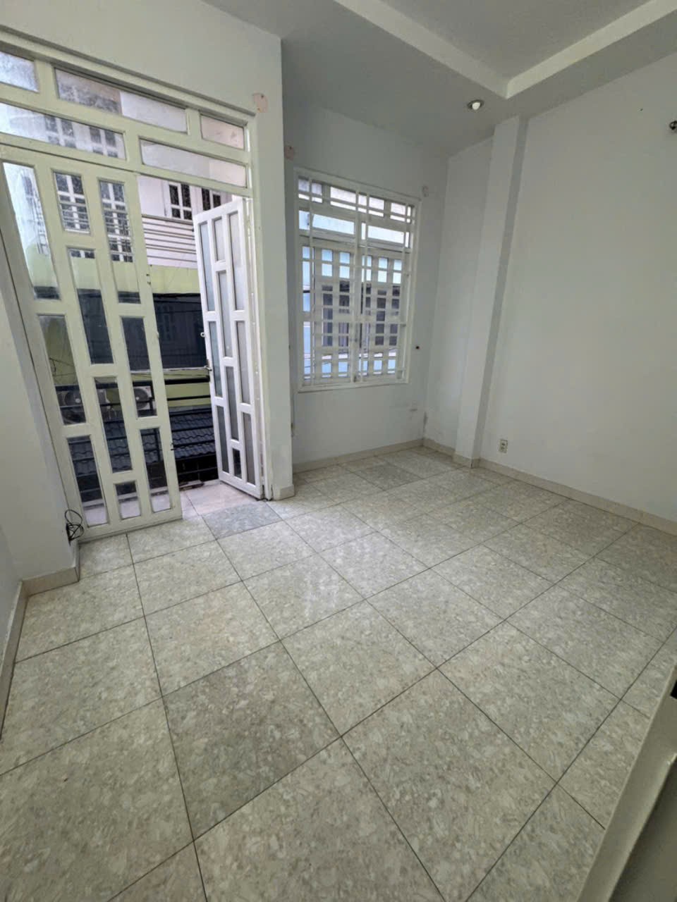 Nhà hẻm Liên Khu 5-6, Bình Hưng Hòa B dt 36m2 3 lầu 4pn 3wc giá 3,5 tỷ 4