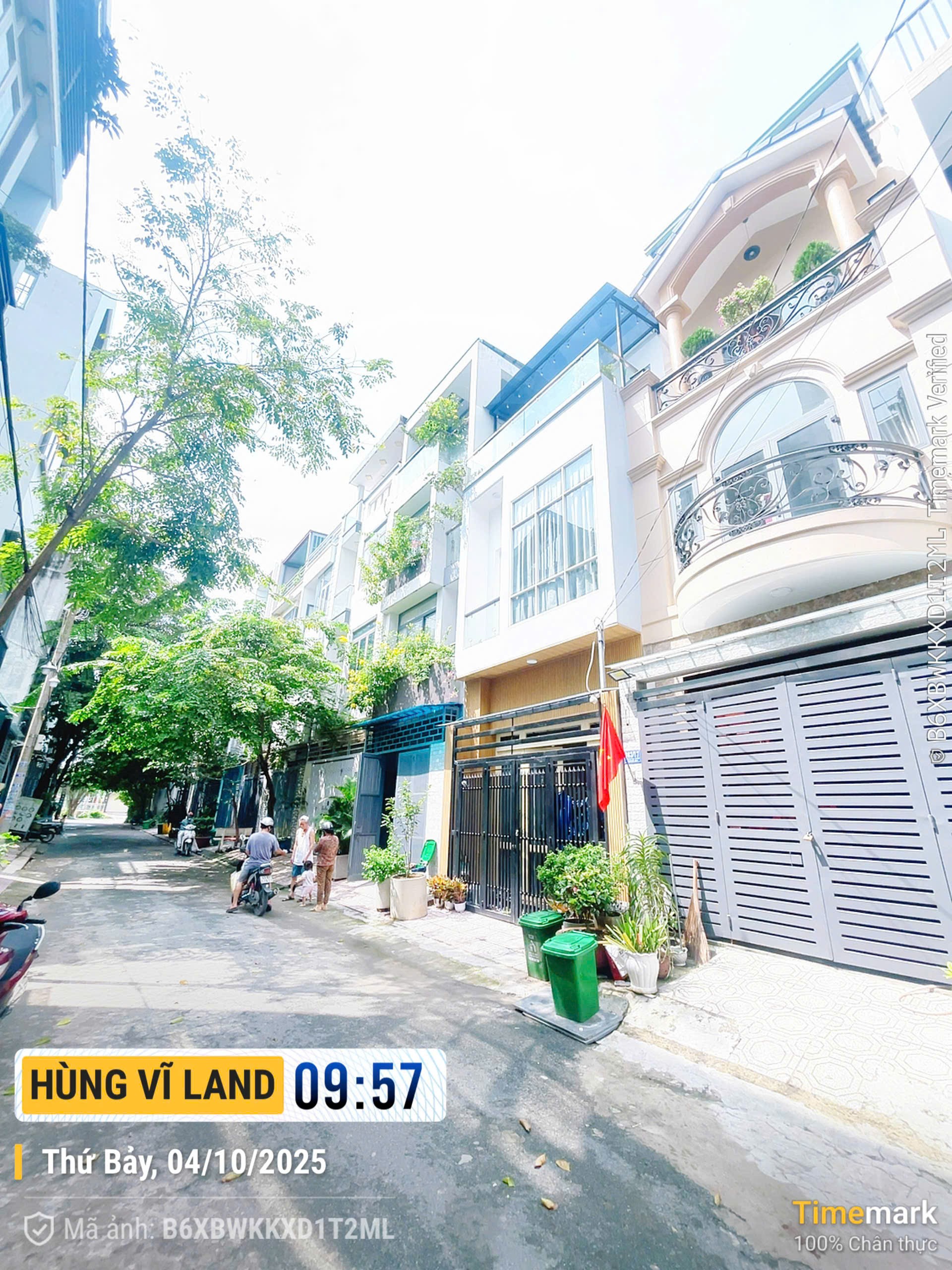 Cần bán Nhà mặt tiền Phường Phú Hữu, Quận 9, Diện tích 54m², Giá 8.2 Tỷ 5