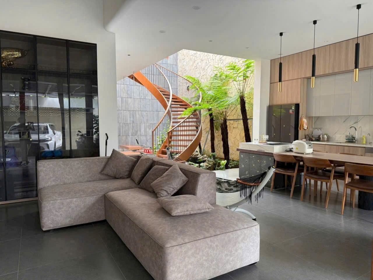 Cần bán Biệt thự Phường Hiệp Bình Phước, Thủ Đức, Diện tích 270m², Giá 19 Tỷ 3