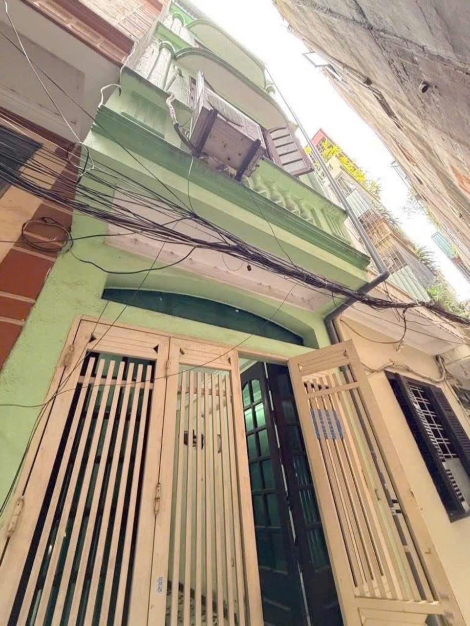 Bán nhà Khương Trung giá đầu tư - Sổ đỏ 30m xây 4 tầng 6,3 tỷ Gần ô tô quy hoạch ổn định