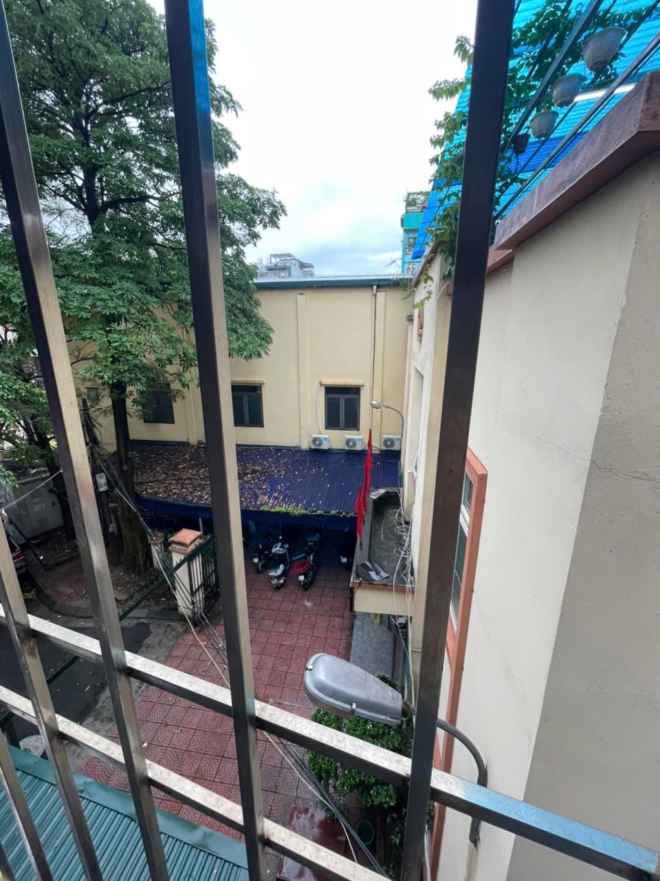 HÀNG HIẾM! Bán nhà THANH XUÂN - LÔ GÓC - Ô TÔ VÀO - PHONG THỦY TỐT 2