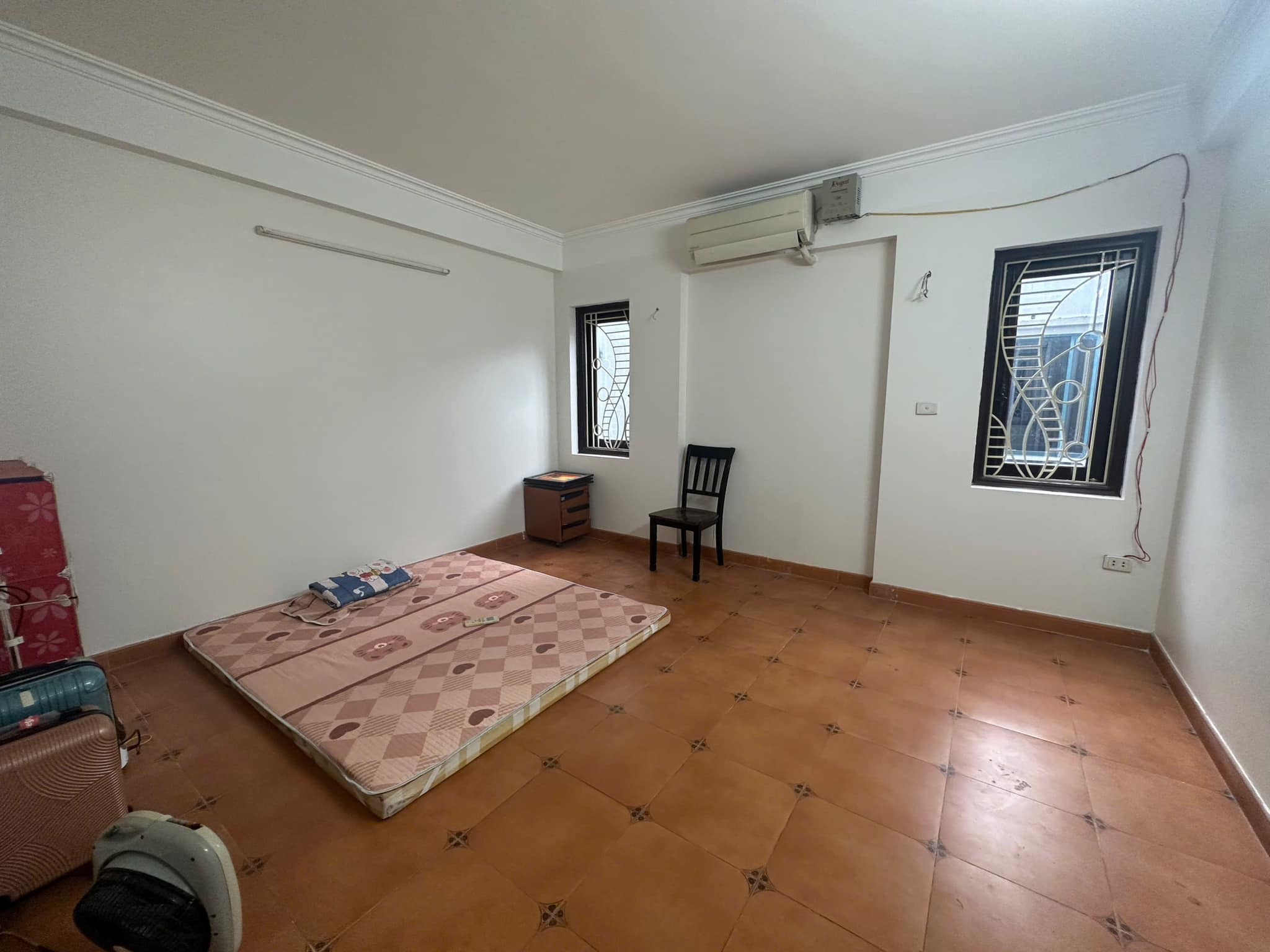 BÁN NHÀ MẶT PHỐ NGUYỄN XIỂN THANH XUÂN, VỈA HÈ KINH DOANH, DT42,5M 6T, NHỈNH 20 TỶ 4